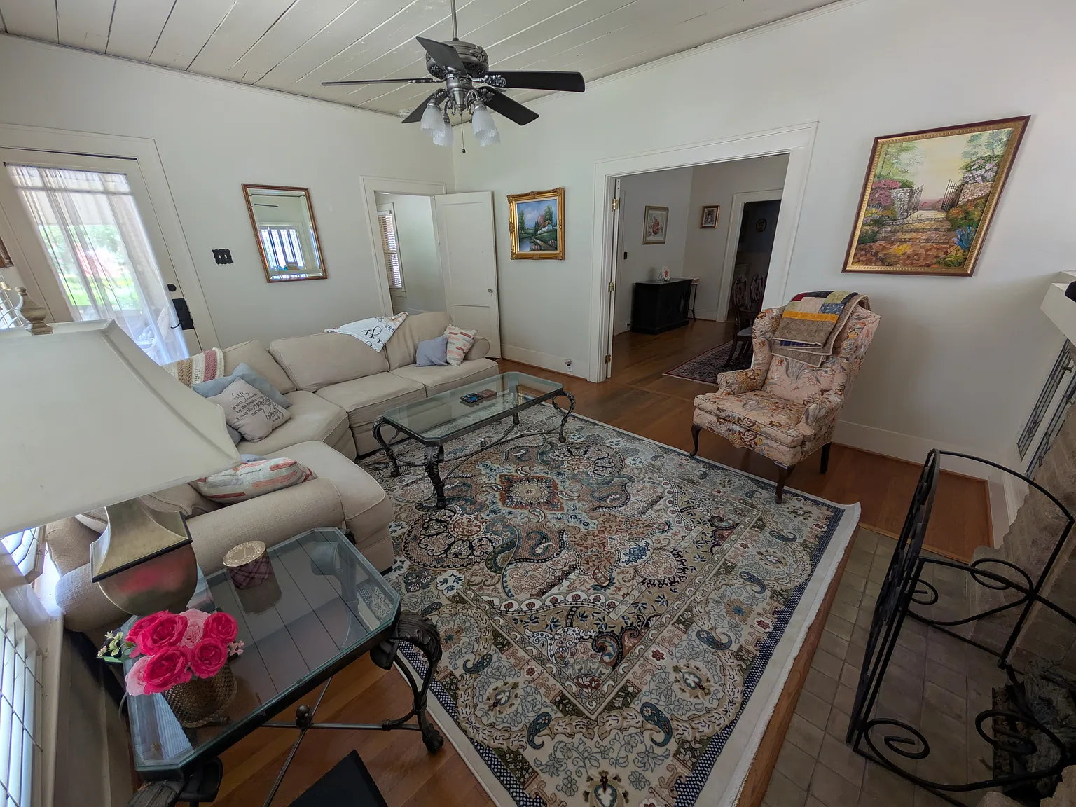 3 bed, 1570 sqft, $3,200 — Photo 3