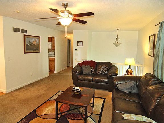 4th image of 1534 Briarcliff Dr