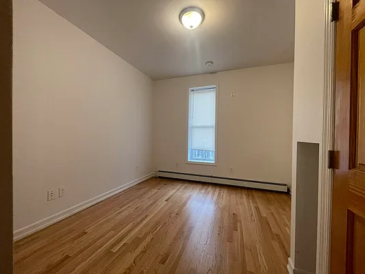 Rented by Limestone Realty Bklyn, LLC | media 7