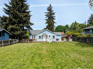 723 E 10th St, Port Angeles, WA