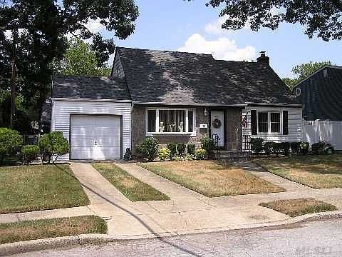 1st image of 2065 Sydney Dr