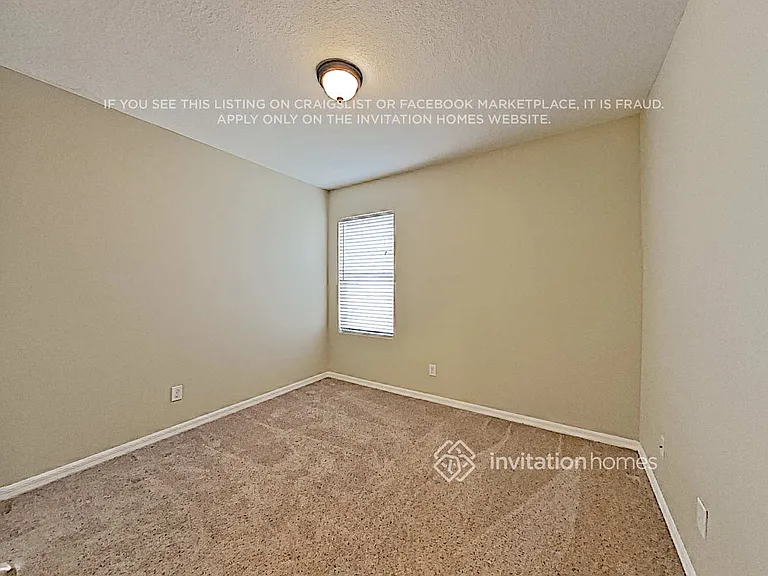 101 Daigledog St — Photo 9