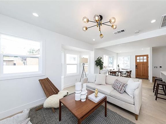 Open floorpan