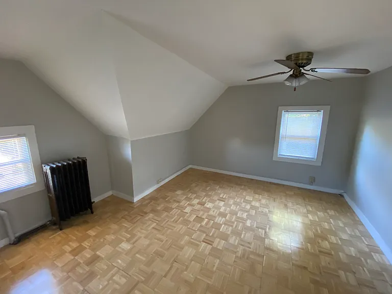 23 Burr St #2 — Photo 6