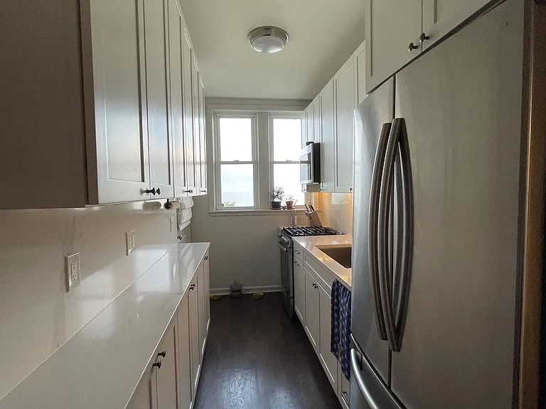 1210 W Jarvis Ave #3S — Photo 6