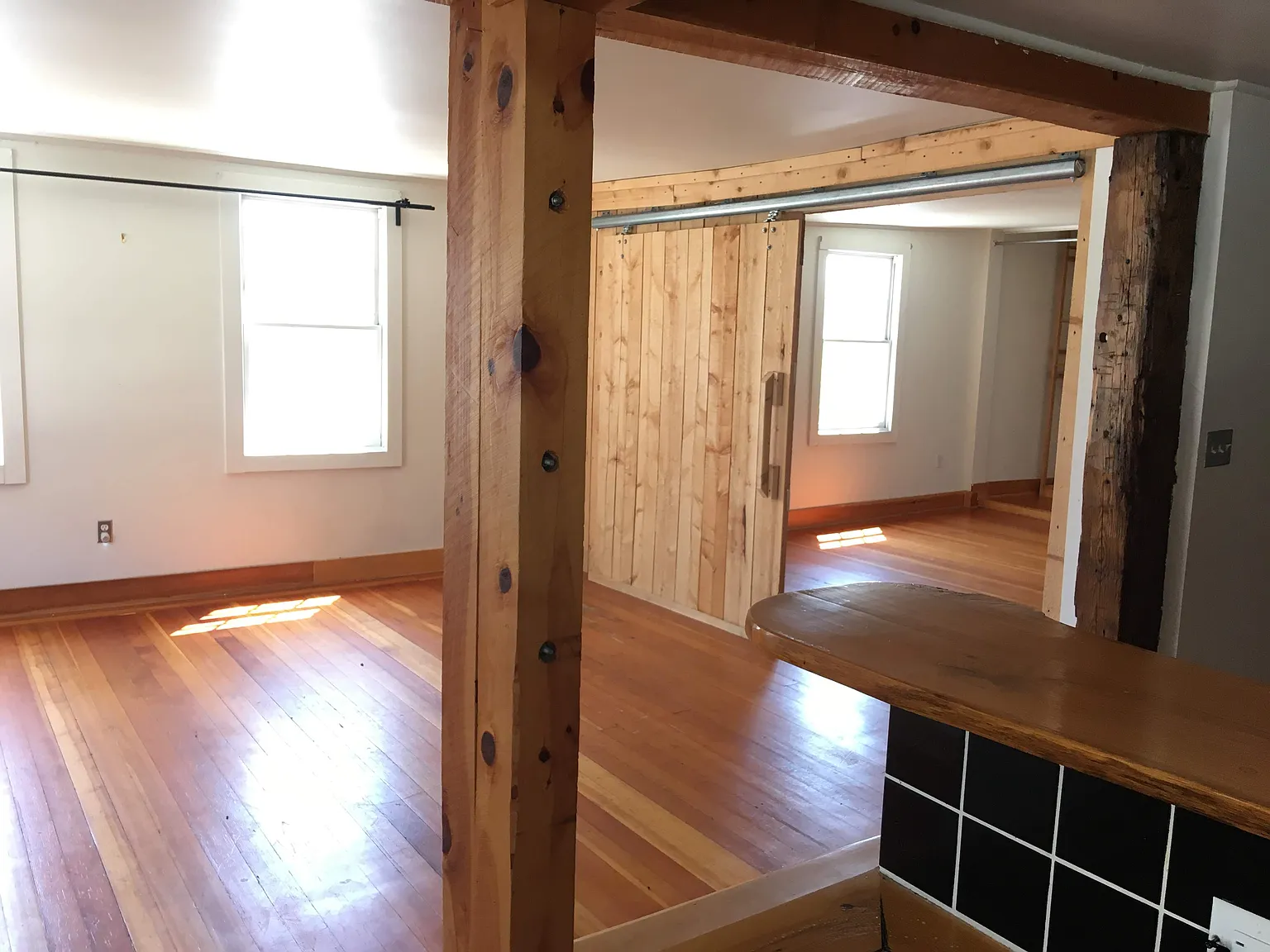 36 Charles St — Photo 2