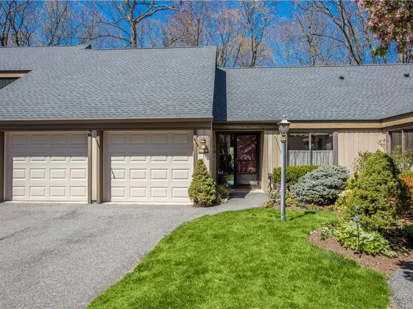 446 Heritage Hills #B, Somers, NY 10589