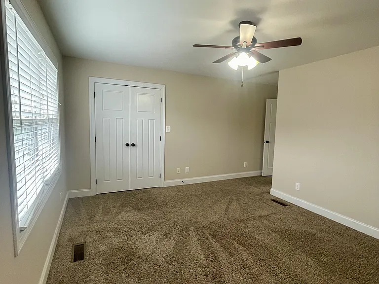 126 Capital St #1 — Photo 9