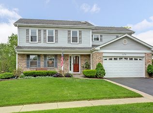 1174 Evergreen Dr, Carol Stream, IL 60188