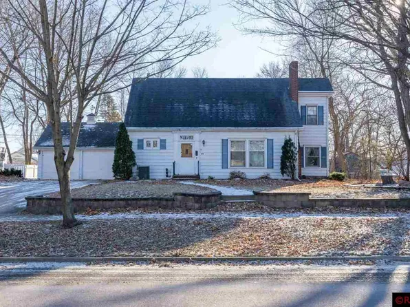 613 Broadway St, Cleveland, MN 56017