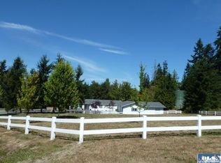 42 Landgrove Ln, Sequim, WA 98382