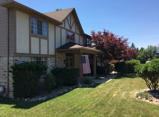 787 Dutton Rd, Rochester Hills, MI 48306