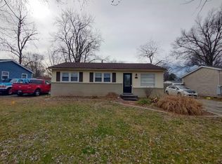 6115 Herron Ct, Louisville, KY 40229