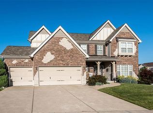 3064 Strawberry Ridge Dr, Arnold, MO 63010