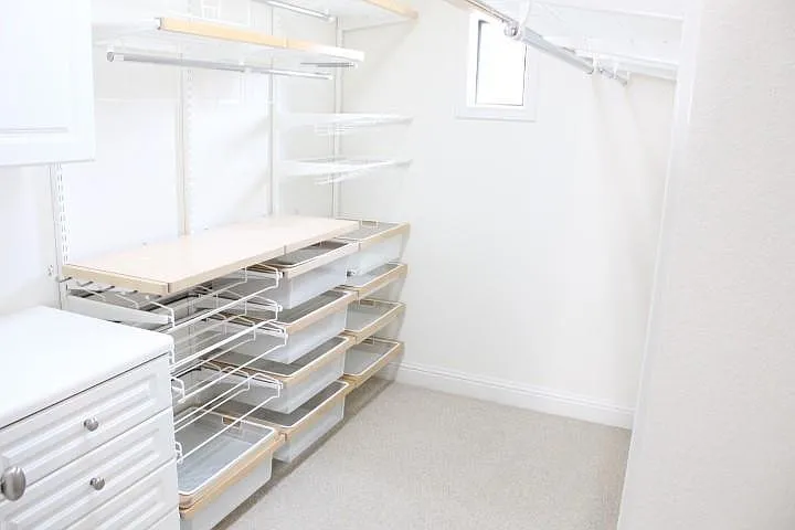master 2nd closet