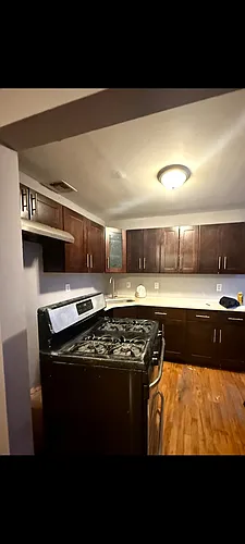283-285 Hawthorne Ave #L1 Photo 1 283-285 Hawthorne Ave #L1 Photo 1
