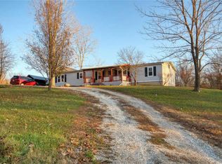 16 S Ridge Meadows Ln, Troy, MO 63379