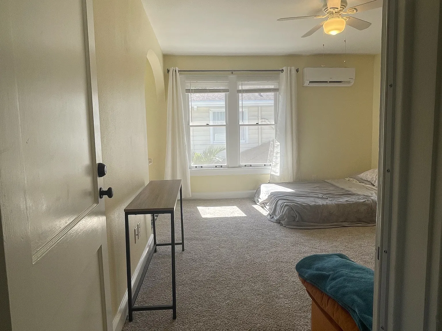 Studio, 350 sqft, $1,395 — Photo 3