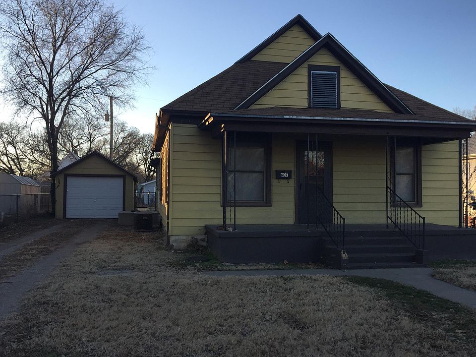 2nd image of 607 N 10th St