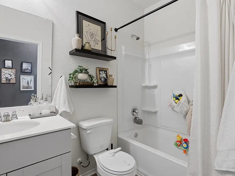 198 Orange Rd — Photo 10