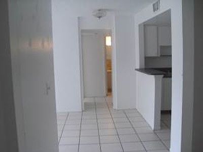 2nd image of 2851 Griffin Rd APT 111