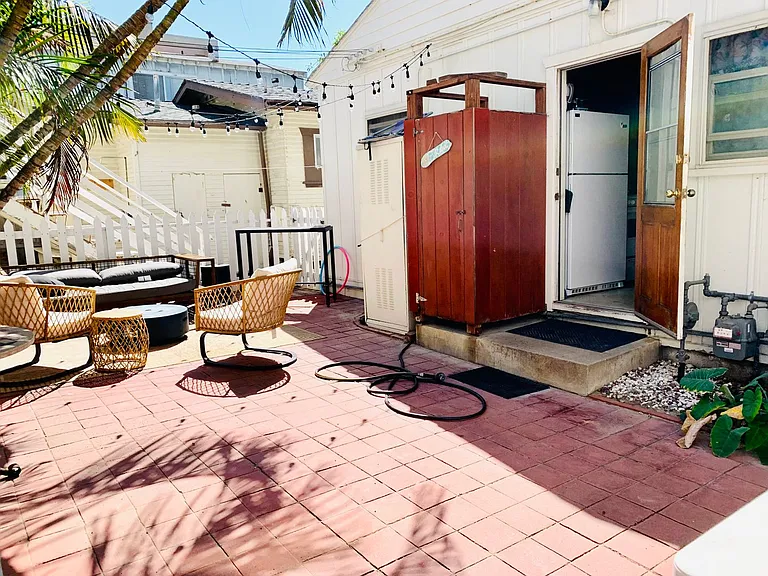 Mission Beach Cottage 2bd/1ba - Fully Furnished - Available September 8, 2026 - 6/25/27 — Photo 8