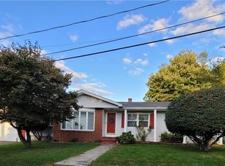 6 Carol Ann Dr, North Providence, RI 02911