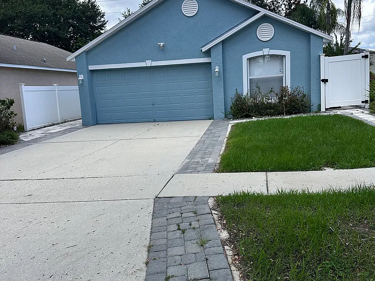 11503 Ivy Flower Loop — Photo 1