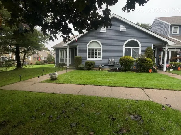 11 Eric Drive, Middle Island, NY 11953