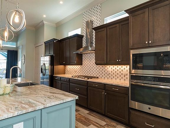 5th image of 36 Cinnamon Beach Way