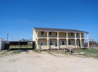 512 S Broadway St, Mertzon, TX 76941