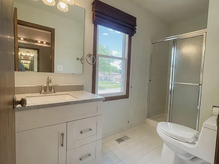 4330 Huntington Blvd — Photo 10