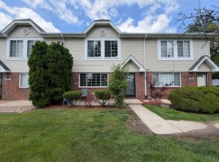 29740 Amy Ln, Chesterfield, MI 48047