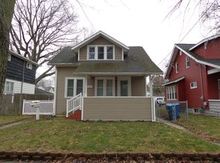 1710 Ruddiman St, Muskegon, MI 49441