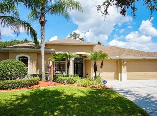 16916 Falconridge Rd, Lithia, FL 33547