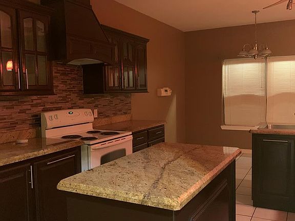 5th image of 4036 Westland Dr