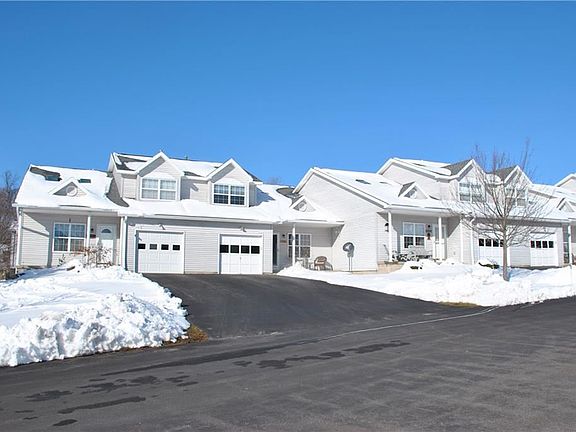 3rd image of 6318 Bentley Dr