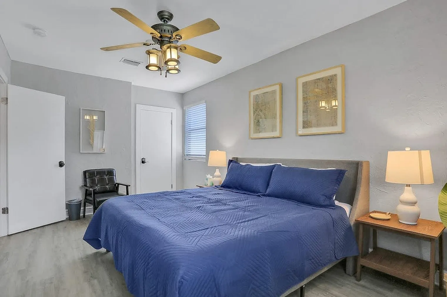 3 bed, 2.0 bath, 1872 sqft, $7,786 — Photo 4