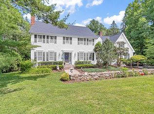 48 Wedgewood Dr, Danbury, CT 06811