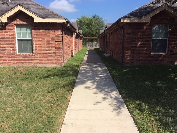 1607 W Portales Dr, Edinburg, TX 78541