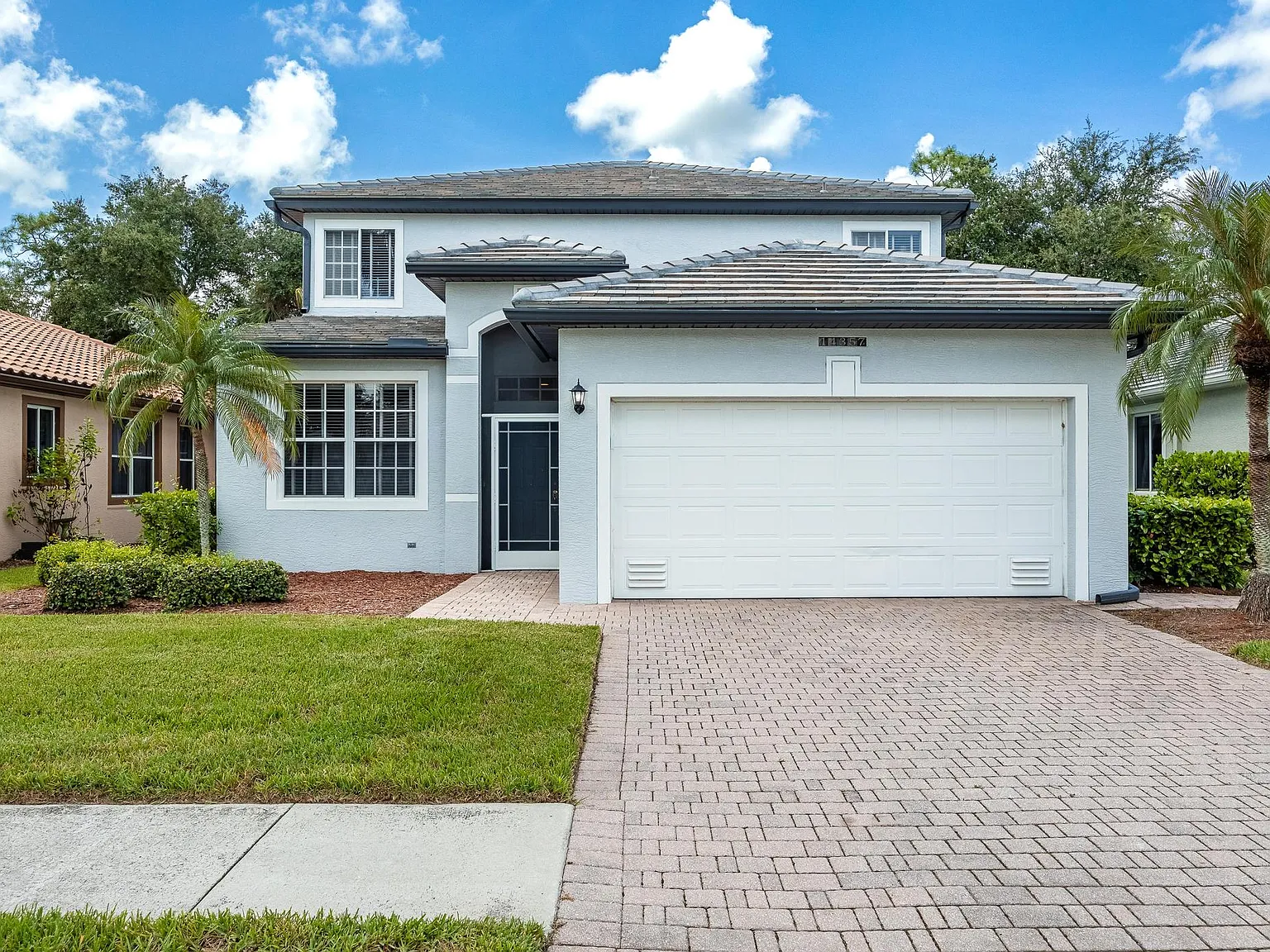 4 bed, 2498 sqft, $3,100 — Photo 1