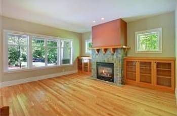 5th image of 1525 Summerfield Ln NE