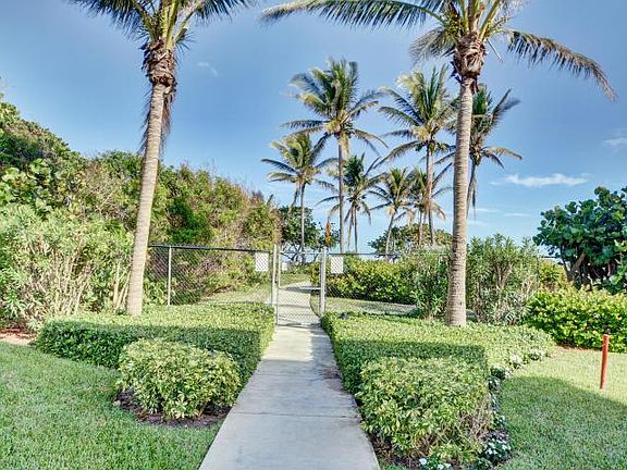 4th image of 101 Ocean Bluffs Blvd APT 106