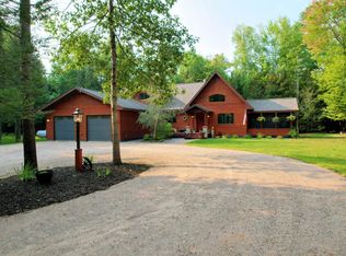 6091 Knuth Ln, Eagle River, WI 54521