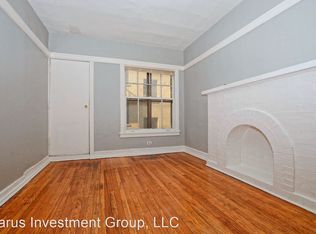 4236 S Michigan Ave #2W, Chicago, IL 60653