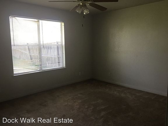 3rd image of 5107 Daybreak Dr APT A