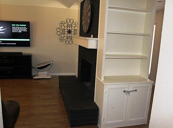 4th image of 2403 Emerson Ct