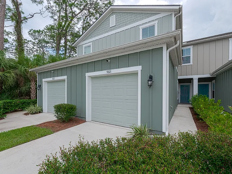 9621 Baylin Ct — Photo 1