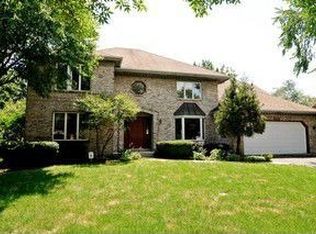 613 Flock Ave, Naperville, IL 60565