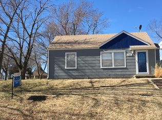 529 S Court St, Enterprise, KS 67441